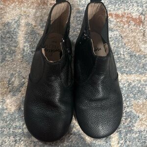 Monkey Feet Classic Black Kids Boots